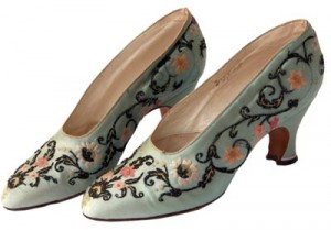 Vintage 1920s Embroidered Shoes