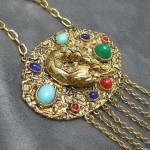 vintage statement pendant necklace
