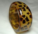 vintage lucite bangle bracelet 4