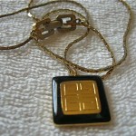 vintage 1980s givenchy pendant necklace