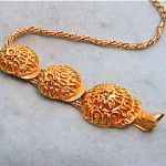 vintage coro snail necklace