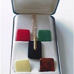 vintage trifari lucite necklace kit