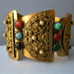 vintage 1950s victorian glass pearl bracelet