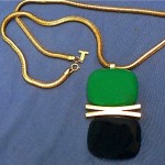 vintage lanvin lucite pendant necklace