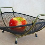 vintage 1960s wire mesh catch all basket