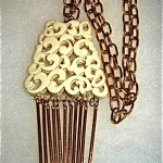 vintage kramer fringe enamel pendant necklace