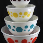 vintage hazel atlas polka dot mixing bowl set