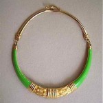 vintage 1980s enamel choker