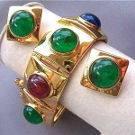 vintage 1992 gucci glass cabachon bracelet and earrings