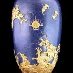 antique chinese porcelain gilt vase