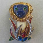 vintage hattie carnegi resin rhinestone enamel brooch