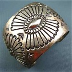 vintage navajo sterling repousse cuff