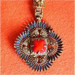 vintage vrba castlecliff necklace