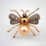 vintage 1940s diamond pearl platinum bee pin