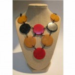 vintage multicolor bakelite necklace