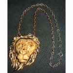 vintage razza lion head necklace