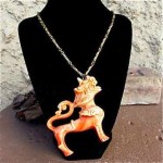 vintage vendome faux coral foo dog necklace