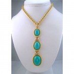 vintage trifari cabachon rhinestone drop pendant necklace