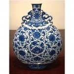 antique chinese qianlong porcelain peaches vase