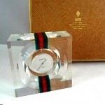 vintage 1977 gucci lucite clock