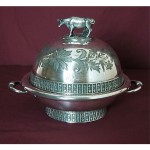 anique 1900s britannia silver plated button dish with cow finial