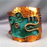 vintage mid-century casa maya mexican hammered dragon cuff bracelet