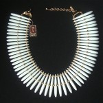 vintage nwt monet lucite necklace