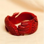 vintage 1940s carved bakelite dragon bracelet