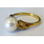 vintage 18k mikimoto pearl cocktail ring