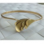 vintage modernist 14k gold bangle bracelet