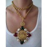 vintage 1993 chanel gripoix logo medallion necklace