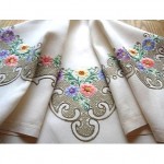 vintage hand embroidered irish linen tablecloth