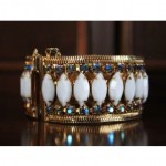 vintage hobe milk glass rhinestone bracelet