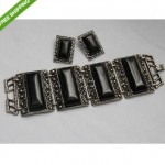 vintage selro selini thermoset bracleet and earrings