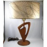 vintage 1950s majestic boomerage oak table lamp