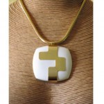 vintage lanvin lucite pendant necklace