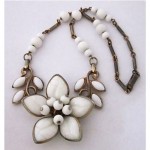 vintage milk glass flower necklace
