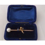 vintage victorian sapphire diamond pearl cherub brooch