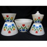 vintage fire king nesting bowl set