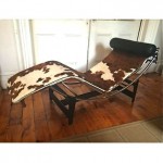 vintage 1990s le corbusier lounge chair in cowhide by cassina