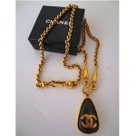 vintage 1997 chanel necklace