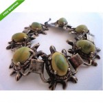 vintage mexican jade turtle bracelet