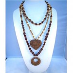 vintage valentino wood necklace