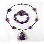 antique chinese carved amethyst necklace and bracelet