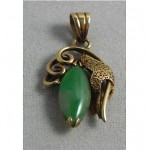 vintage 14k jade pendant