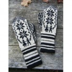 vintage handknit wool mittens