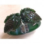 vintage bakelite double acorns bracelet