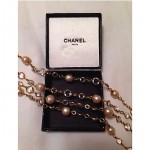 vintage 1981 chanel crystal and pearl necklace