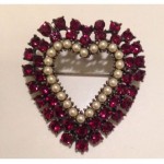 vintage weiss heart brooch