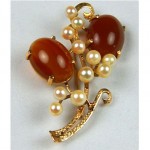 vintage mings of honolulu jade pearl brooch